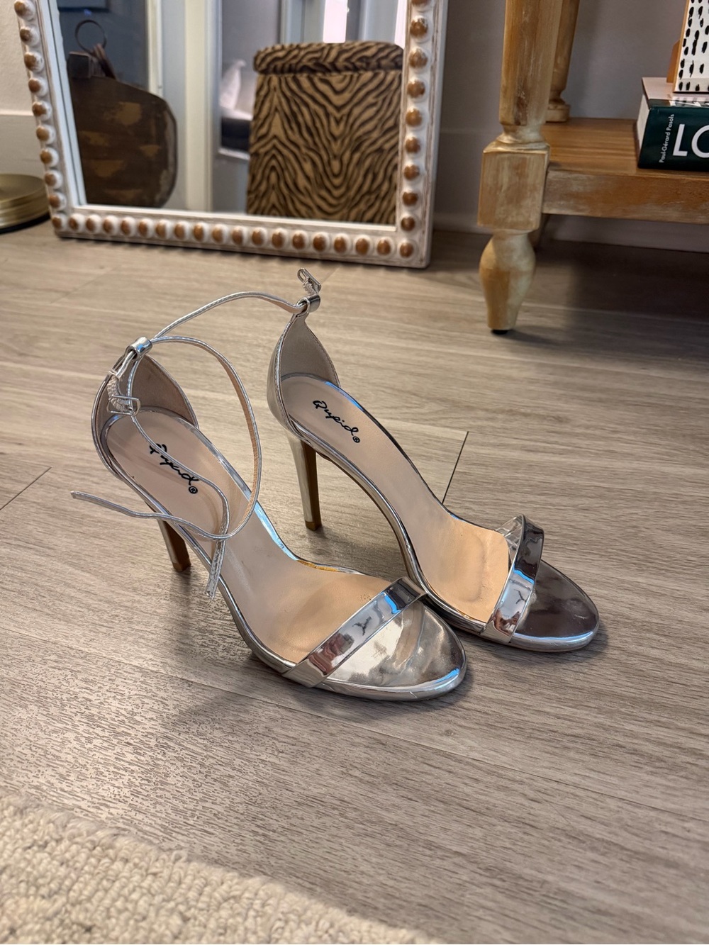 Vici Silver Heels